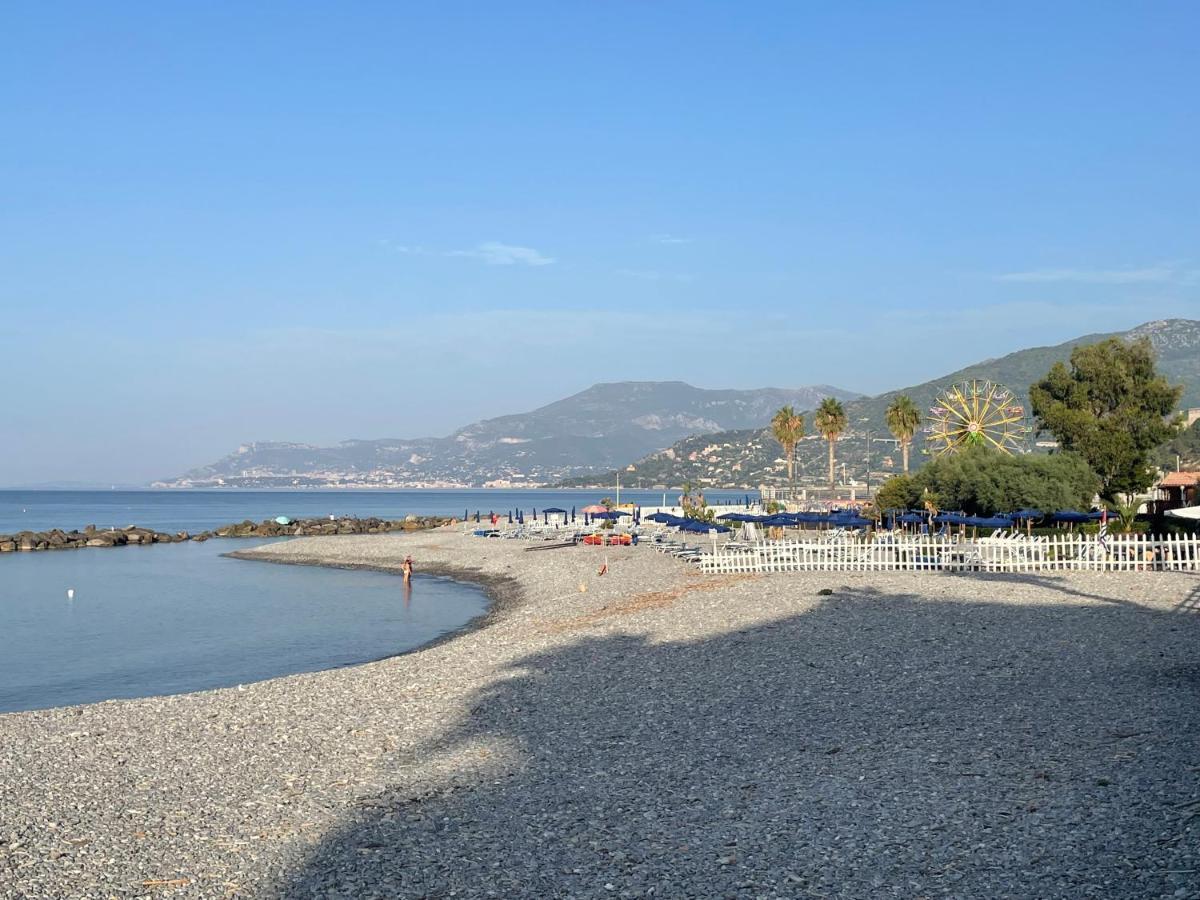 Casa Aiga Marina Lejlighed Ventimiglia Eksteriør billede