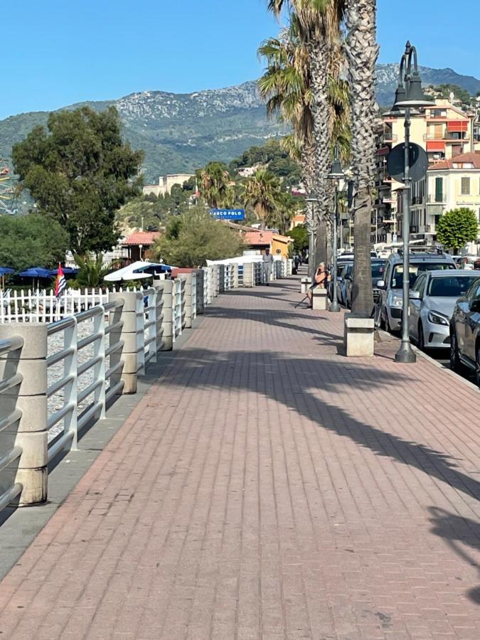 Casa Aiga Marina Lejlighed Ventimiglia Eksteriør billede