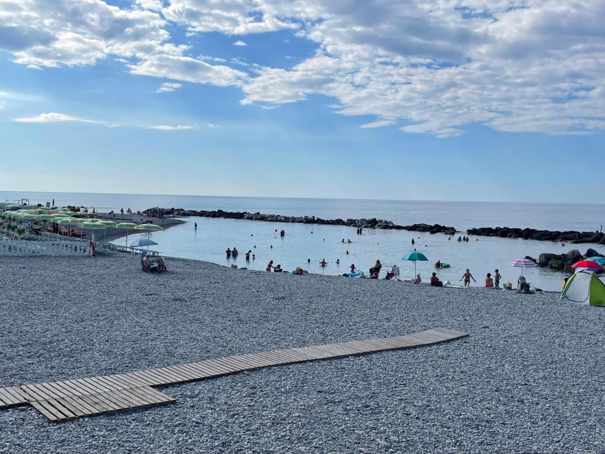 Casa Aiga Marina Lejlighed Ventimiglia Eksteriør billede
